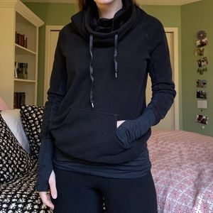 Fleece-lined Lululemon pullover